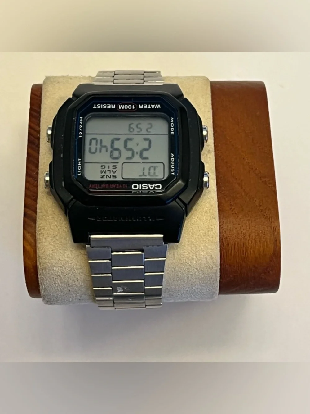 Vintage Casio Wristwatch 3240‎ W-800